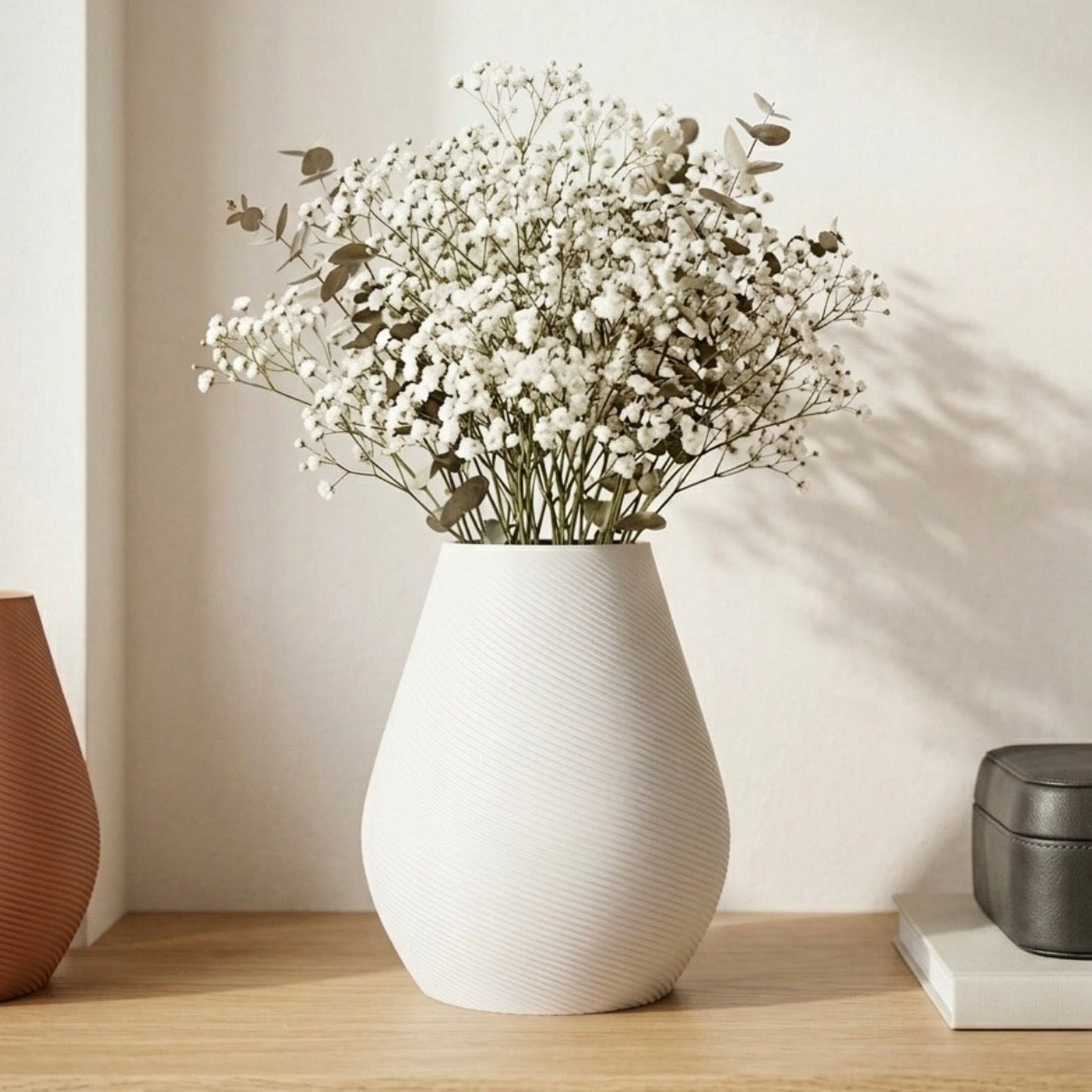 Eclipse - Ridged Effect Vase